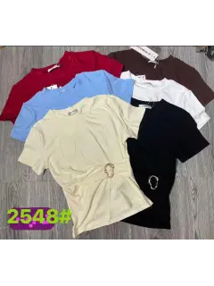 Top avec boucle sur le coté